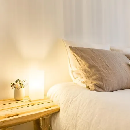 Cocooning In The Historic Center Bordeaux