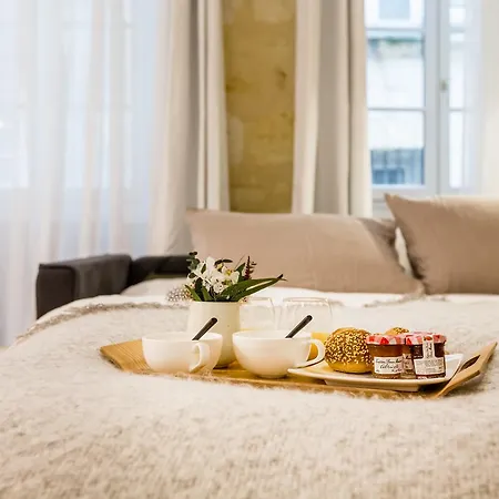 Apartment Cocooning In The Historic Center